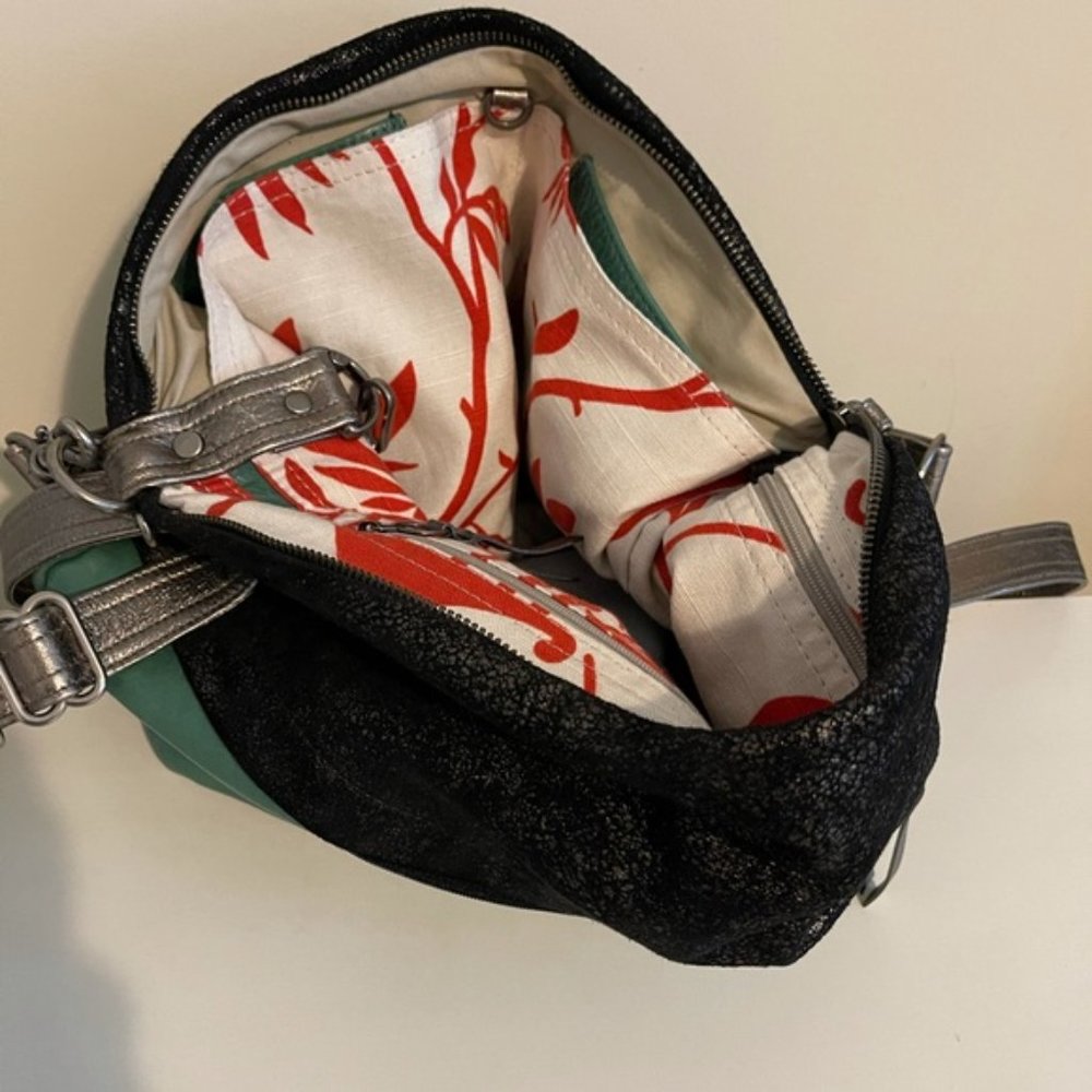 Rough & Tumble - City Safari LARGE - Picture 4 of 6